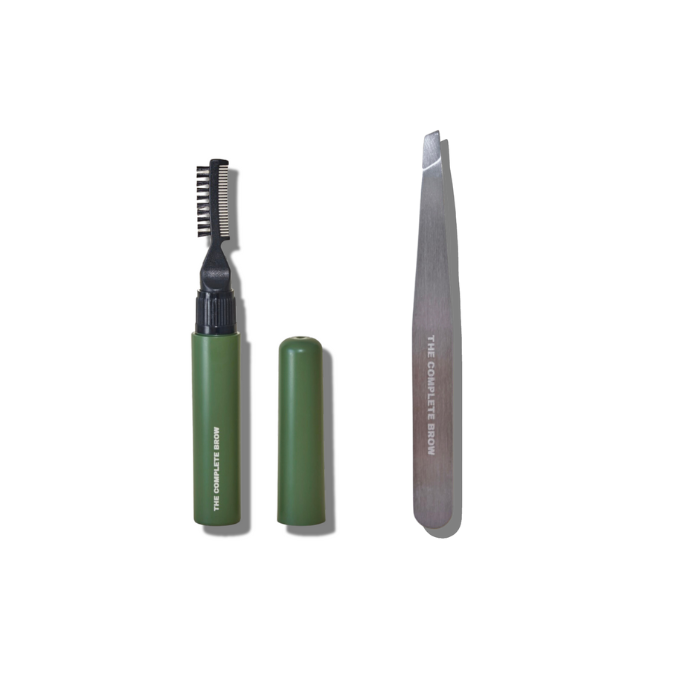 Brow Sculpt, Tweezers
natural brow look
must-have beauty products