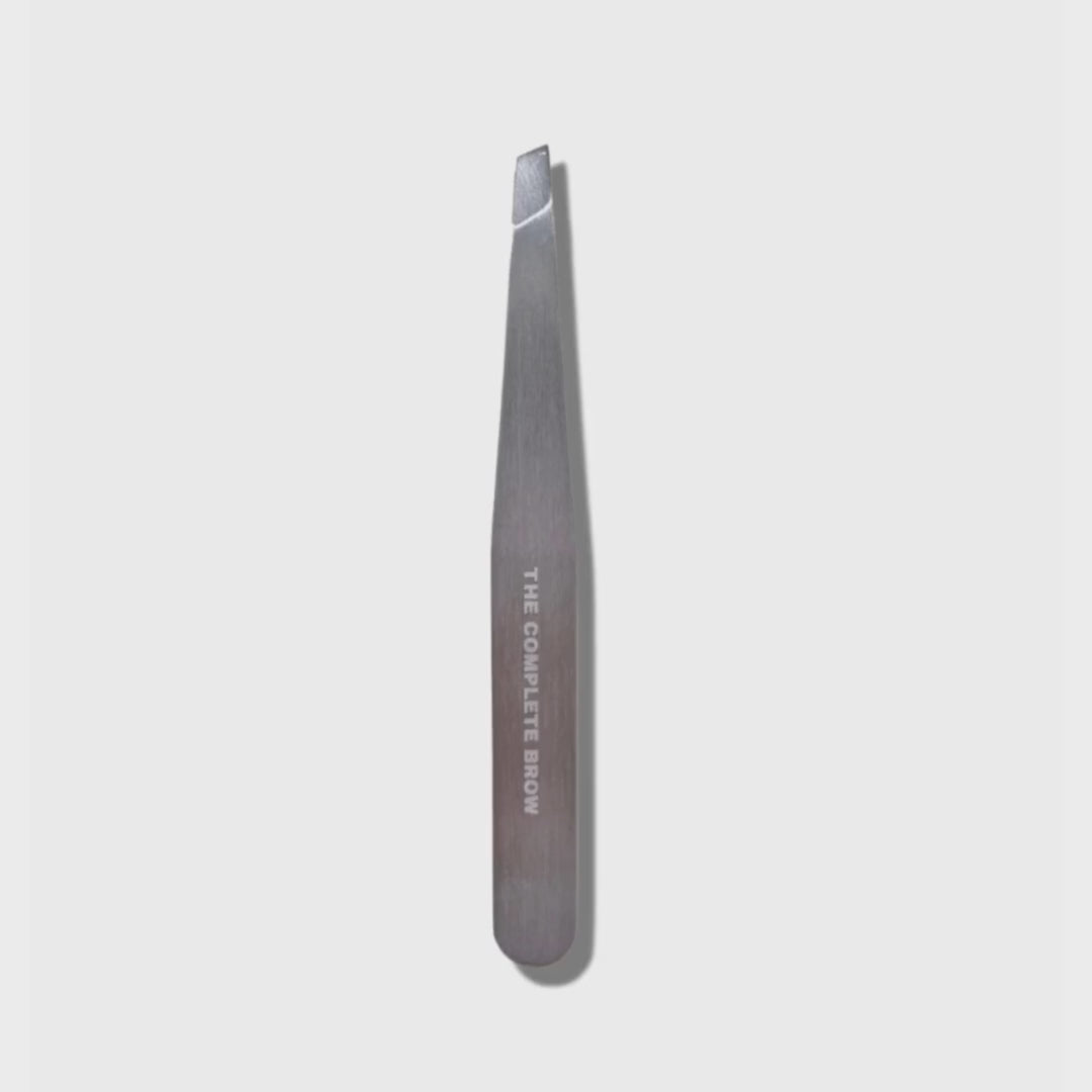 Brow Pal Tweezers 
CBH bestsellers
CBH packaging close up